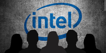 Intel съкращава 12 000 души, за да се спаси от срива на PC пазара