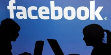 „Фейсбук” призна, че платформата може да причини нещо страшно на потребителите