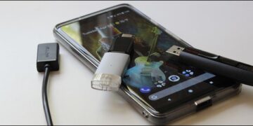 Kaк да свържем смартфон към телевизор чрез USB