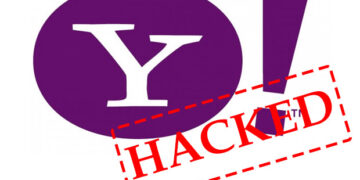 Нови главоболия за Yahoo след новината за кибератаката